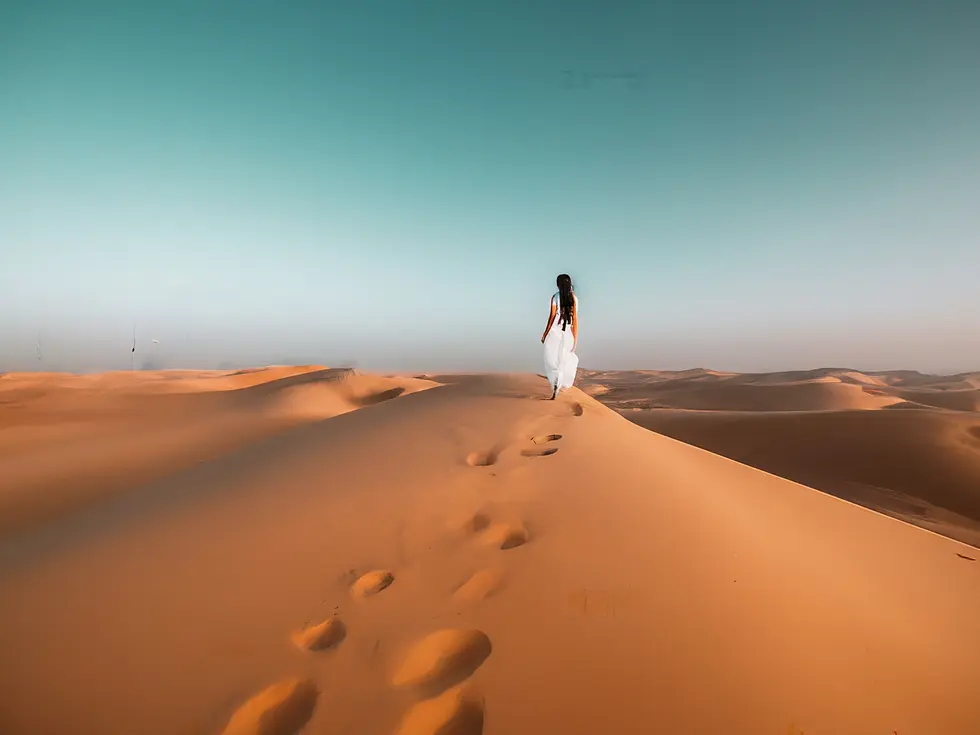 تخطيط حضري مستدام مع مبانٍ خضراء وحدائق في دبي