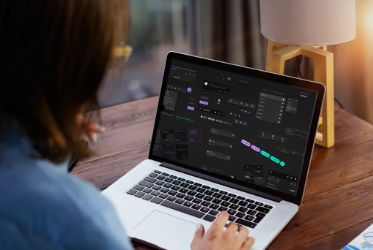 Dark Mode Implementation: A Design Trend Enhancing User Comfort in the UAE.